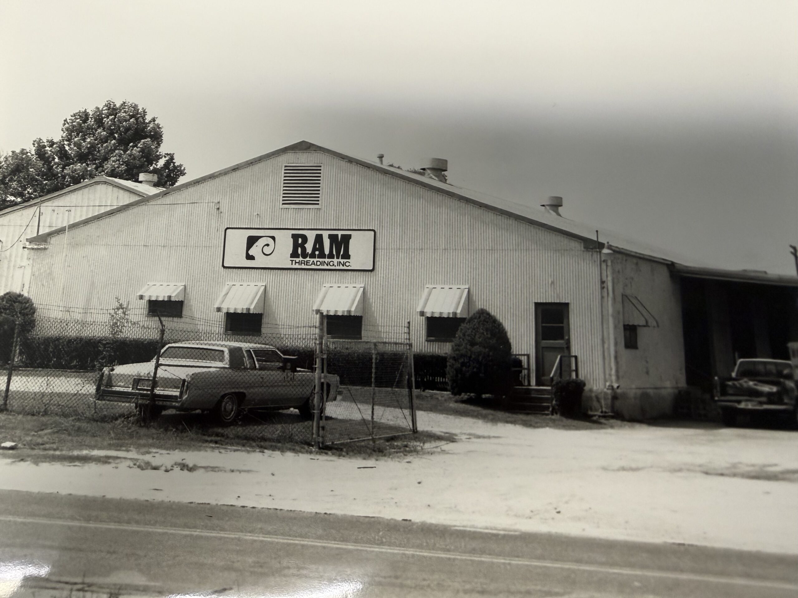 Historic photo of RAM Threading facility and team when the company first opened over 40 years ago